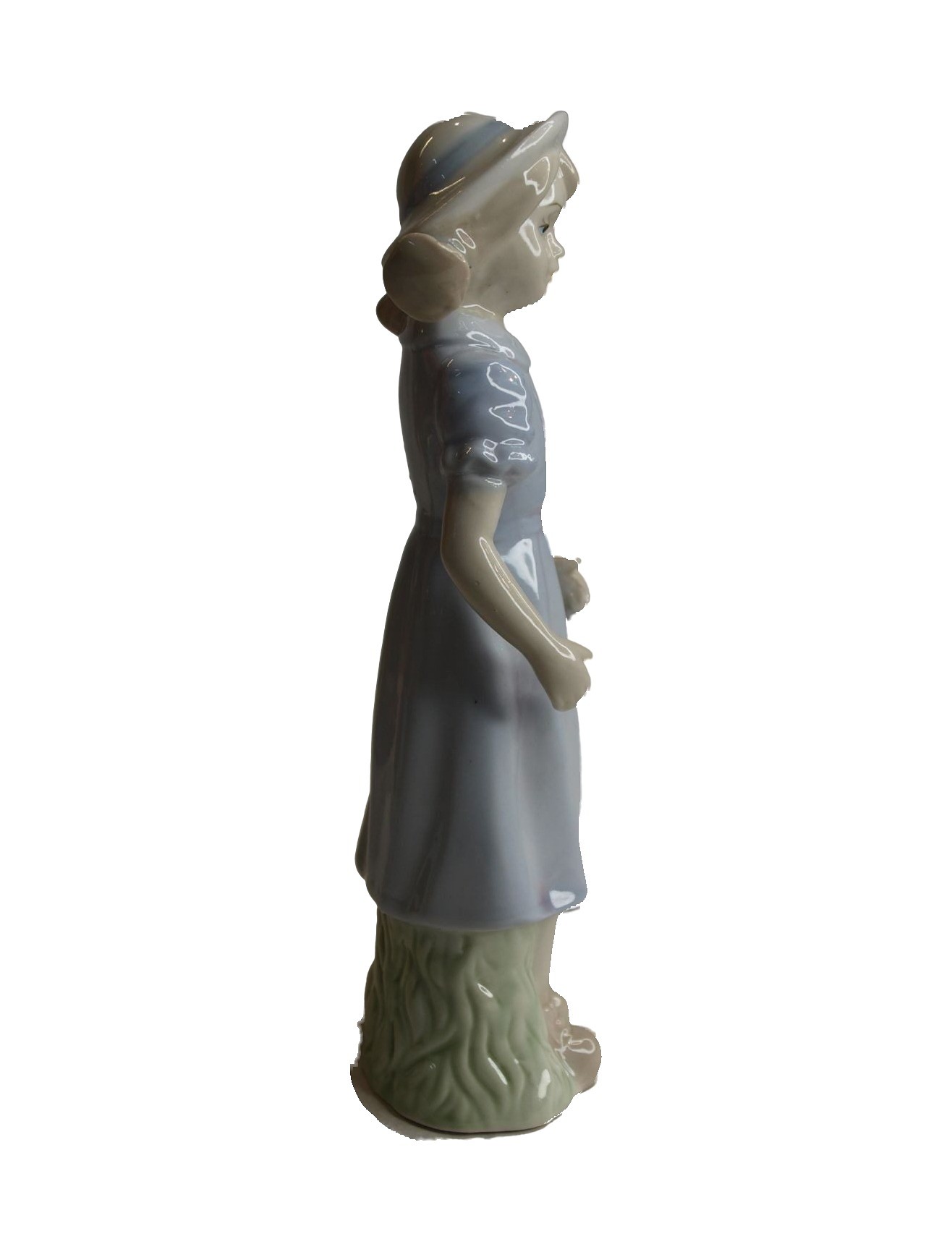 Figurine “Girl” – photo 5 of 10