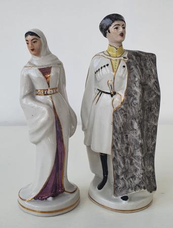 2 фарфоровые статуэтки Ануш и Саро, СССР, Кисловодский фарфор — Без автора