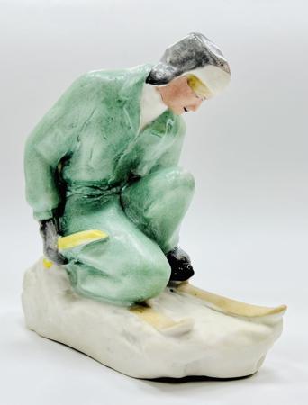 Лыжник. Бискв. фарфор, Городница, 1950-е гг. Редкость - Без автора