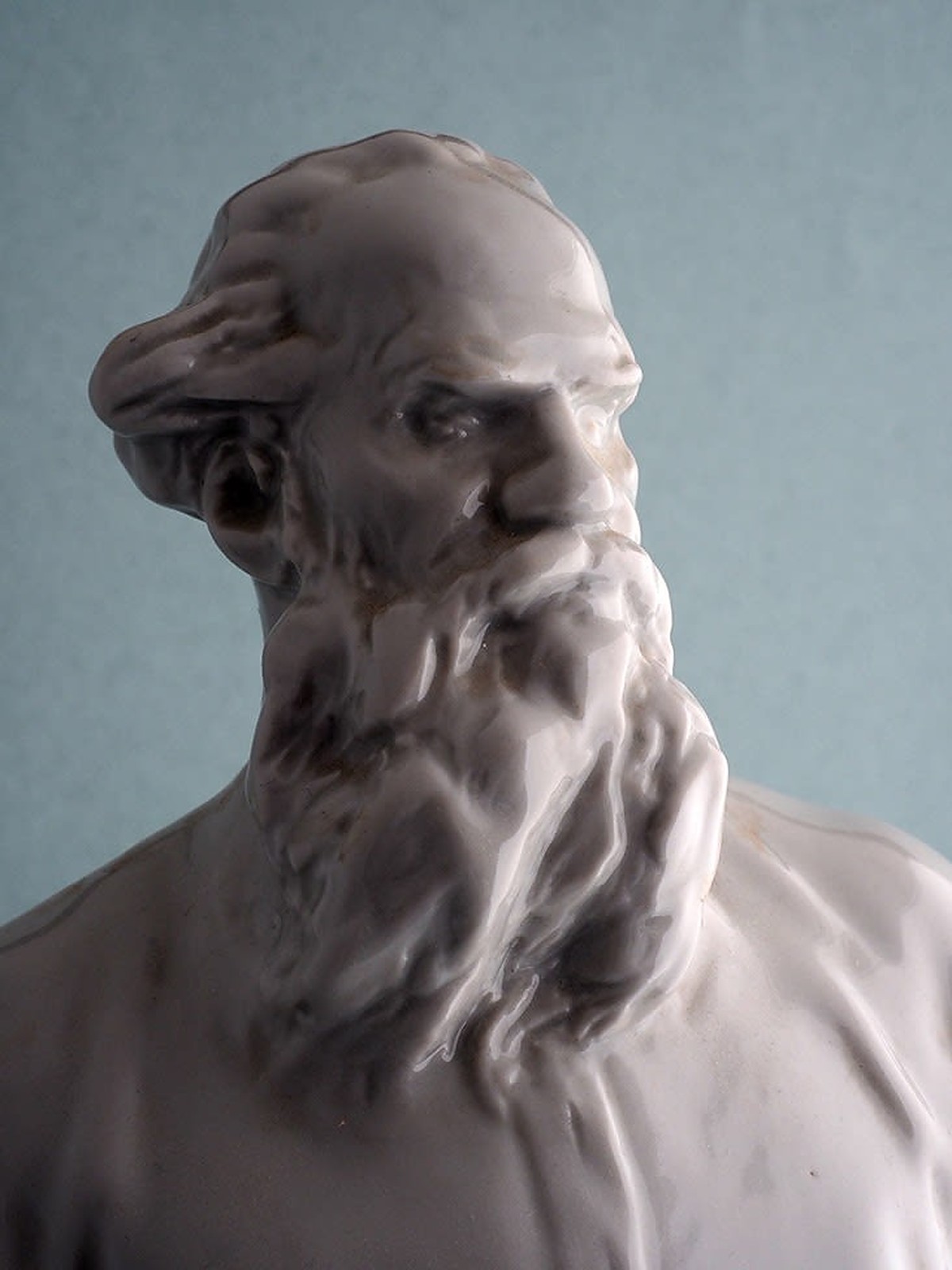 Sculpture “L. N. Tolstoy in Yasnaya Polyana” – photo 5 of 5