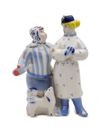 Статуэтка «Кумушки. Зима», 1960 – фарфор