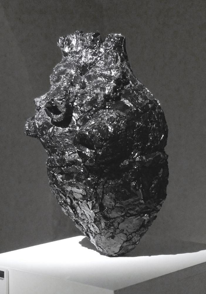 «Сердце» – Владимир Генрихович Анзельм, скульптура, 2013