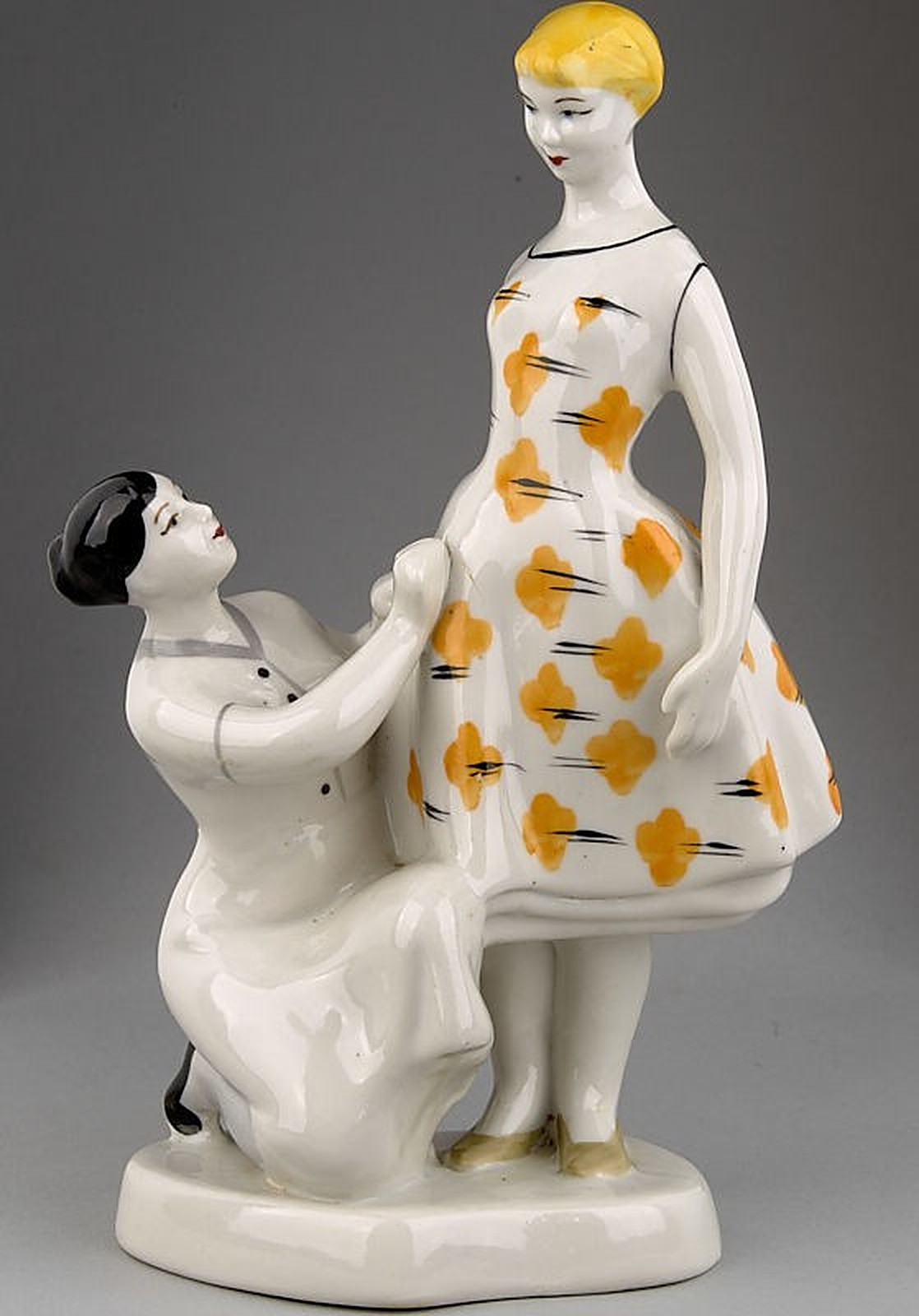 Примерка – фарфор, Полонное, 1950–1960