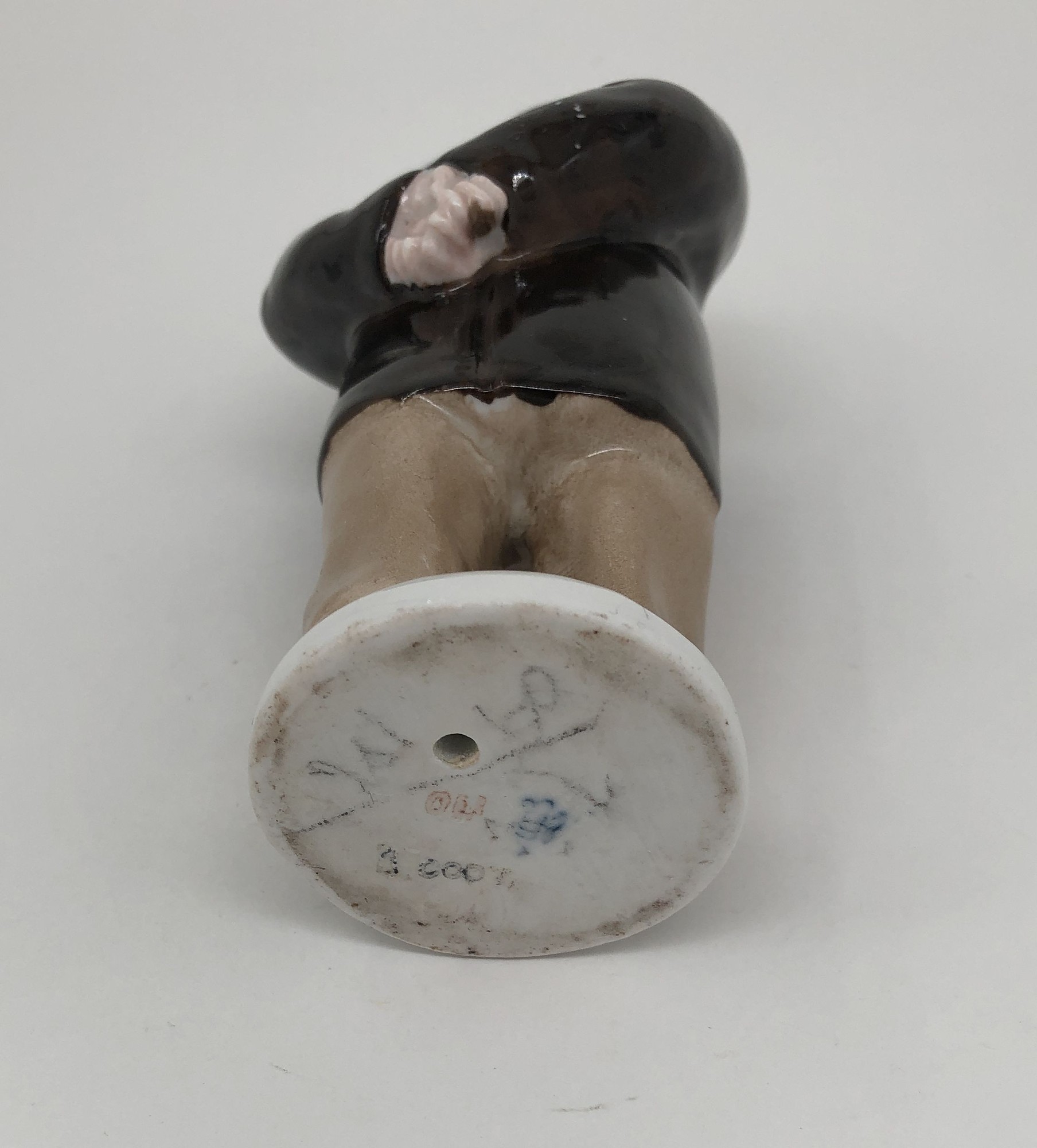 Porcelain figurine “Sobakevich” – photo 7 of 8