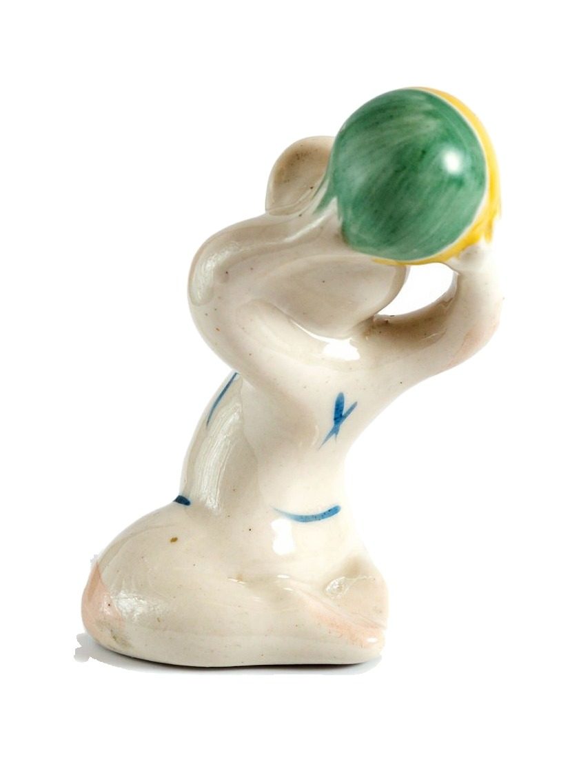 Статуэтка «Мальчик с мячом», 1960-е – фото 2 из 5