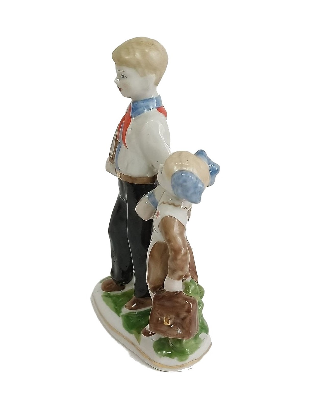 Porcelain sculpture “Schoolchildren” – photo 2 of 7