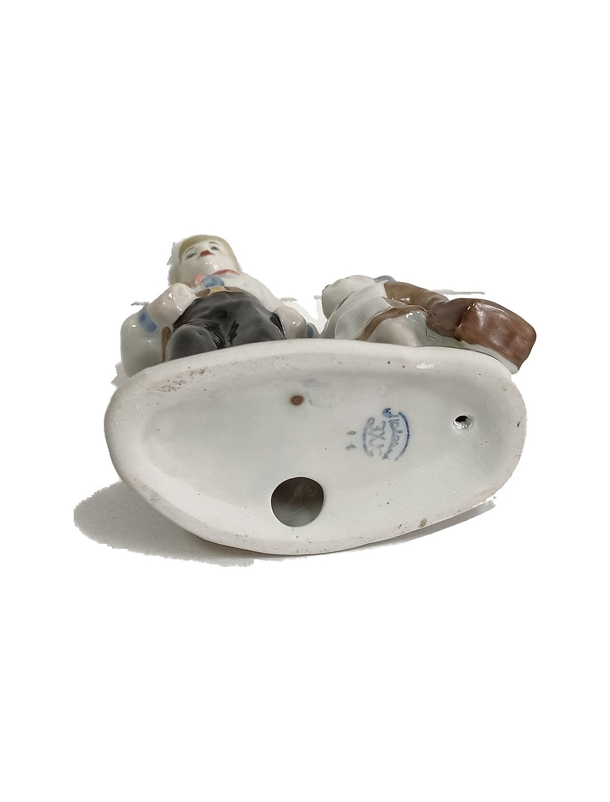Porcelain sculpture “Schoolchildren” – photo 5 of 7
