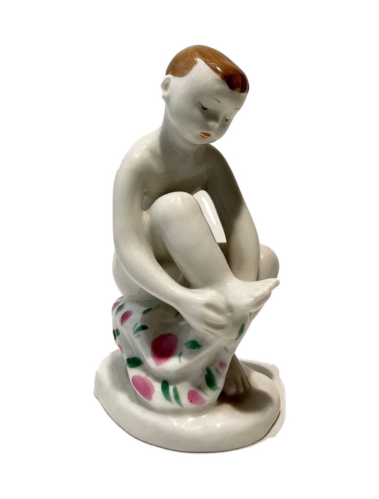 Фарфоровая статуэтка «Мальчик с полотенцем» – В. А. Синайский, 1950-е