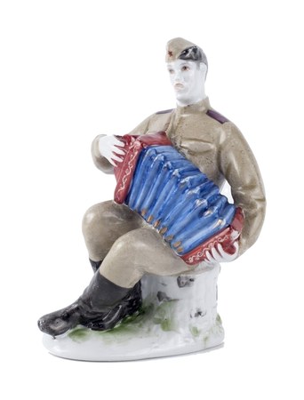 Sculpture “Accordion Player (Soldier Vasily Tyorkin)” – Sofia Borisovna Velikhova