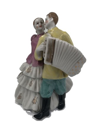 Фигурка «Кадриль», 1966 – фарфор