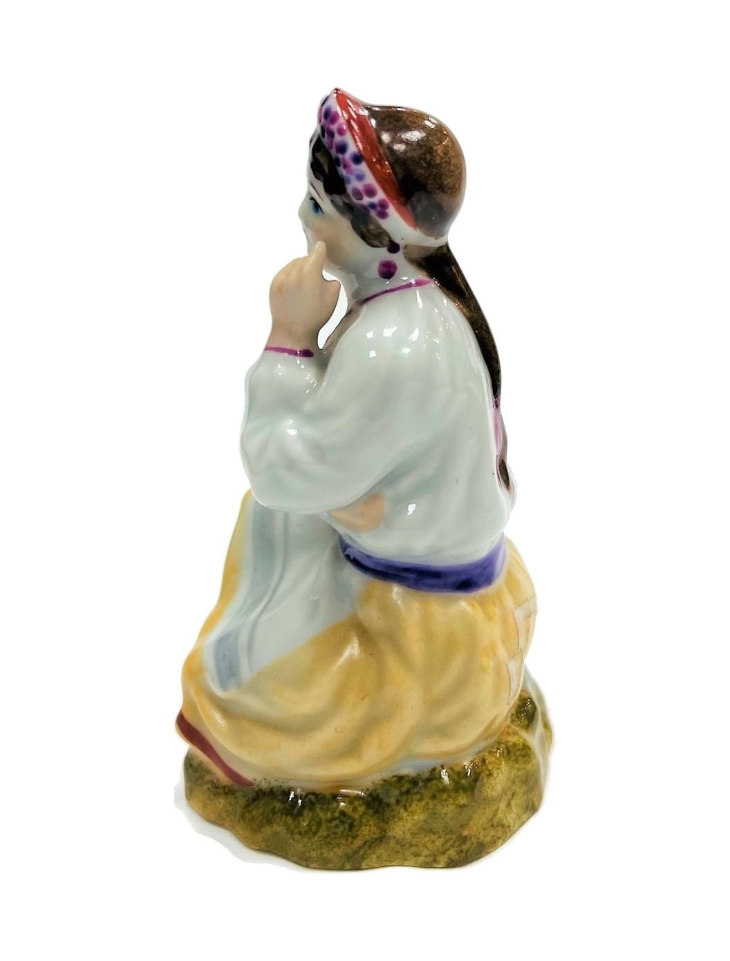 Cossack Woman. Porcelain, Kyiv, Soviet period. Sc. N. Malevanny. Height 12.5 cm – photo 3 of 5