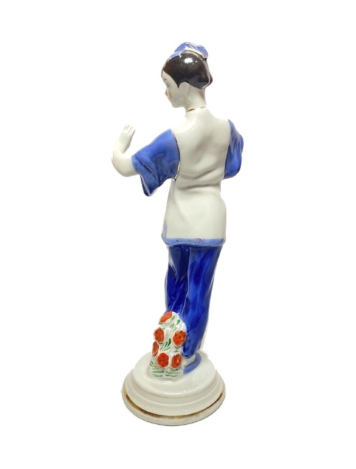 Porcelain figurine “Dancing Chinese Woman” – photo 2 of 6