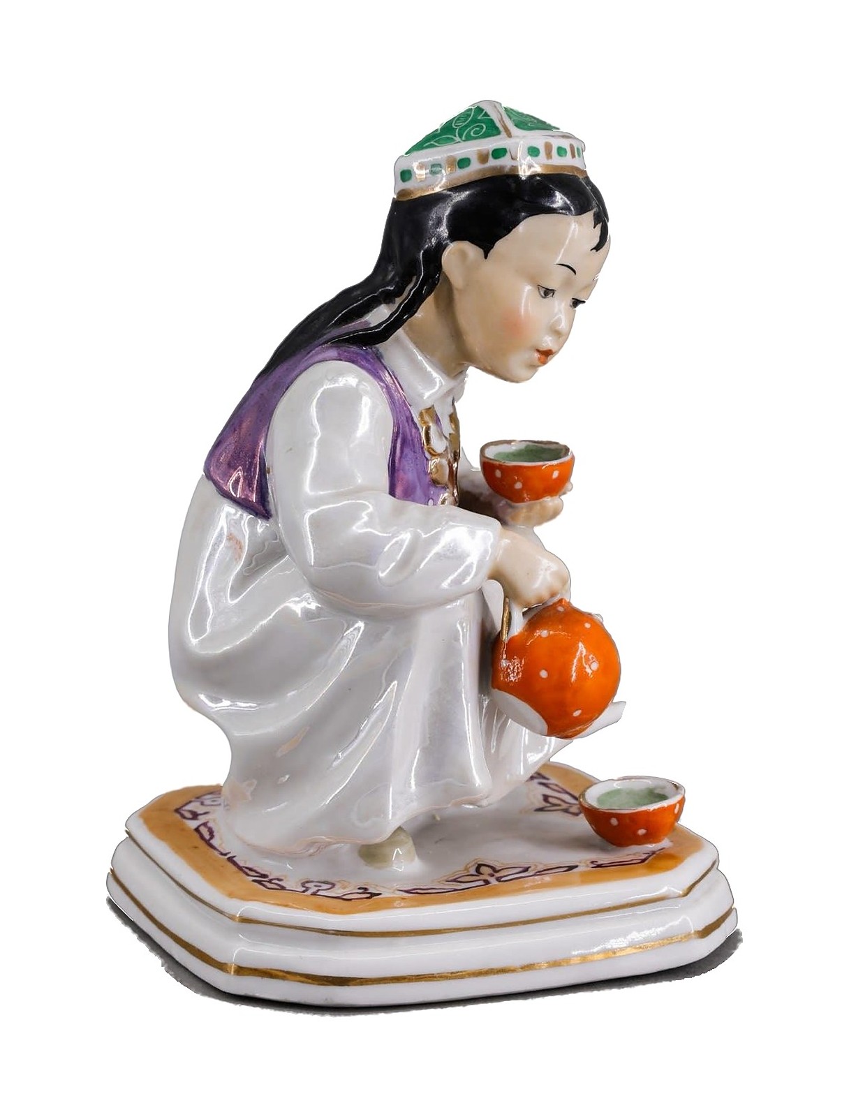Sculpture “Little Hostess” – photo 4 of 5